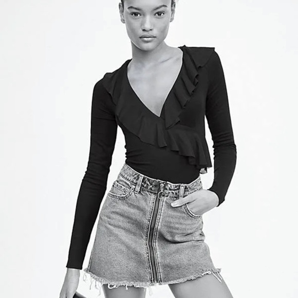 FREE PEOPLE ‘Zip It Up’ Denim Mini Skirt - Picture 9 of 12